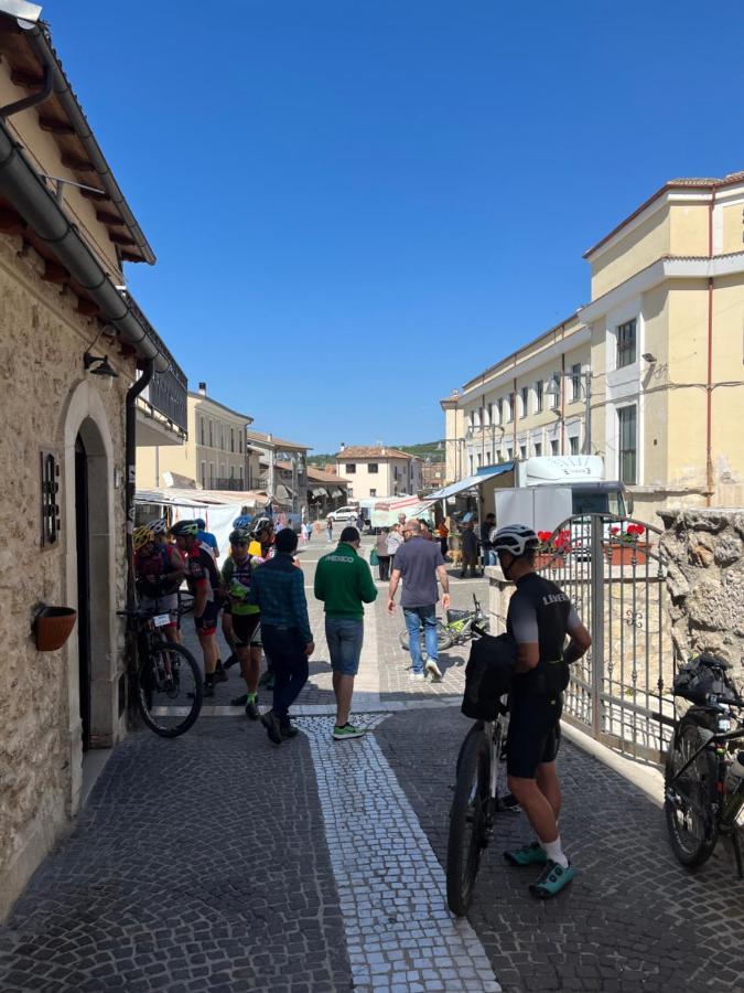 Da Sciuri Case Vacanza Barisciano Dış mekan fotoğraf