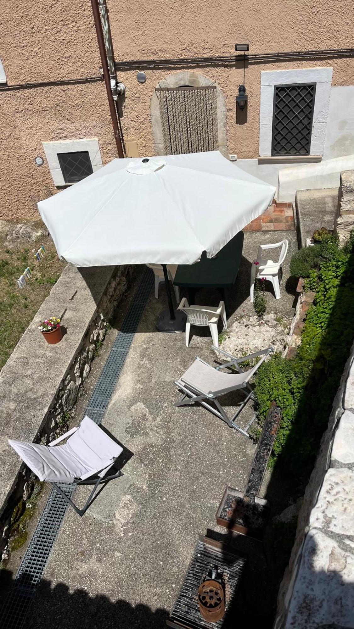 Da Sciuri Case Vacanza Barisciano Dış mekan fotoğraf